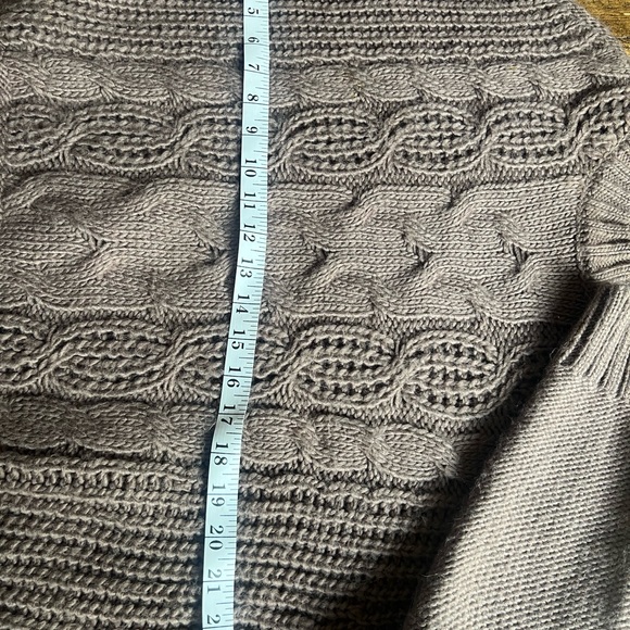 Lucky Brand Mauve Cable Knit Sweater - Picture 6 of 8